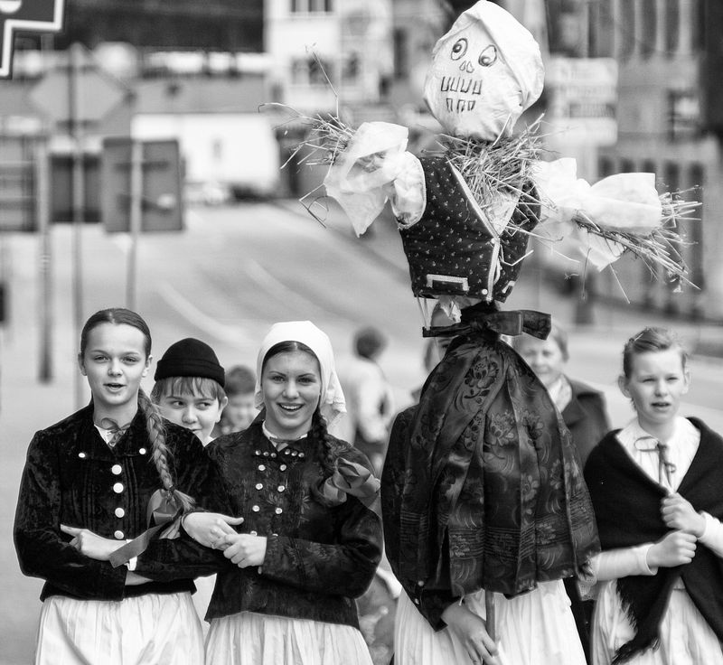 morena detsky folklorny subor kelcovan